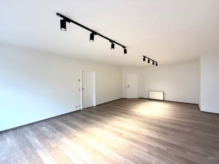 Appartement te huur - Photo 3