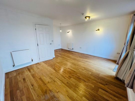 San Juan Court, Eastbourne - Photo 1