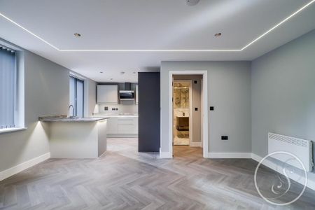 2 bedroom flat to rent - Photo 2