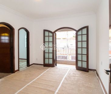 Sobrado com 4 quartos e 270m² para alugar em Vila Camilópolis, Sant... - Foto 1