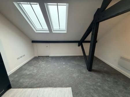 Flat to rent on - Photo 5