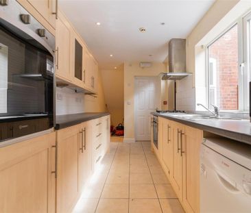 7 bedroom house to rent - Photo 2