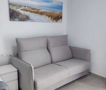 Estudio En alquiler Avenida Jose Maria del Campo Llarena, Distrito ... - Photo 1