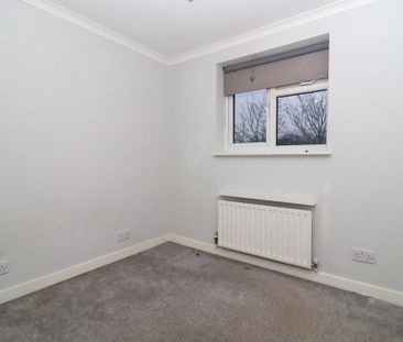 4 bedroom detached house to rent - Photo 4