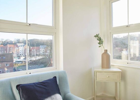 Waterstead Lane - Photo 1