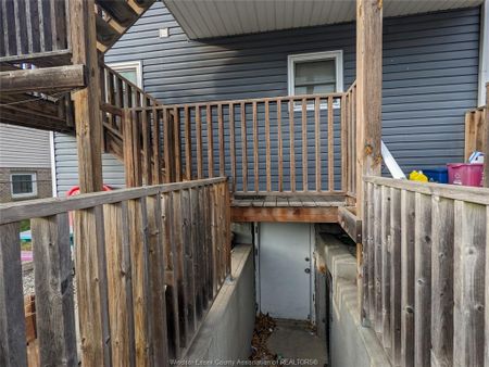 For Lease - 349 TUSCARORA Unit# MAIN, Windsor, Ontario - Photo 3