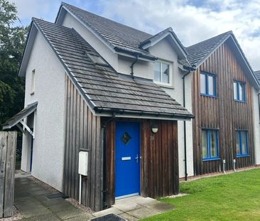 2 bed, 1st floor flat - Photo 1