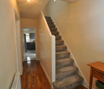 3 bedroom semi-detached house to rent - Photo 4