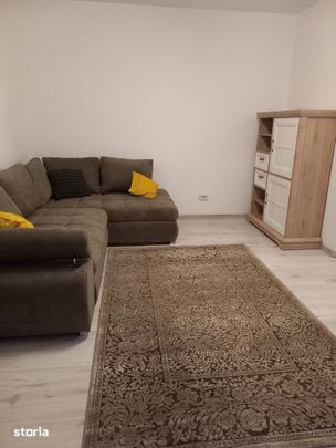 3 camere, central,Str. C-tin Brancusi, langa Curtea de Apel, 450 euro - Photo 1