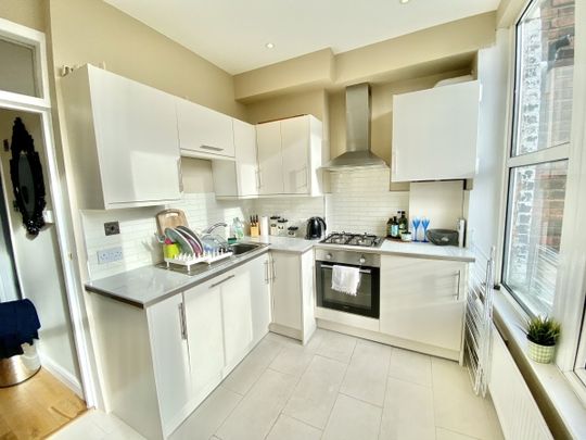 1 bedroom flat to rent - Photo 1