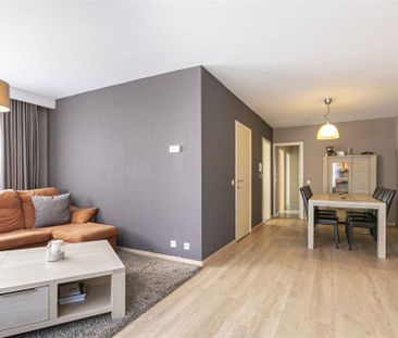 Gerenoveerd 3 slpk.-appartement met garage - Photo 4