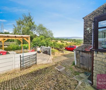 2 bedroom terraced house to rent - Photo 5