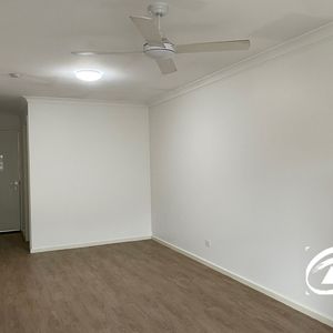 6/4 Cranbourne Drive, 3977, Cranbourne Vic - Photo 2