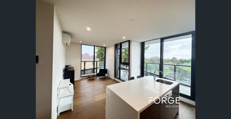 Lakeside Living Between Park, Bay & City Views - Photo 2