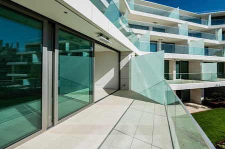 2 Bedroom Apartment, Cascais - Photo 2