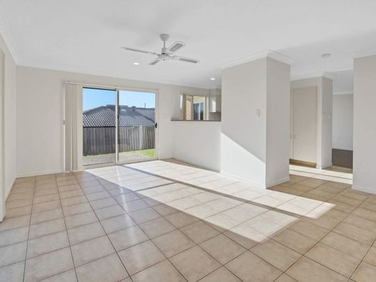 71 Billinghurst Crescent, 4209, Upper Coomera Qld - Photo 1