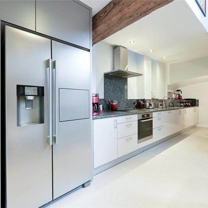 2 bedroom duplex to rent - Photo 1