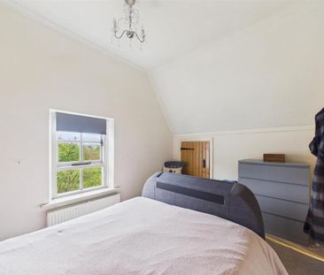 2 bedroom detached house to rent - Photo 4