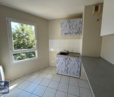 Location Appartement 2 pièces 42m² CORBEIL ESSONNES 91100 - Photo 3
