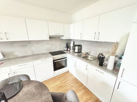 BALKONTRAUM | HELLE 2 ZIMMER | HOCHWERTIGE AUSSTATTUNG | TOPLAGE - Photo 5