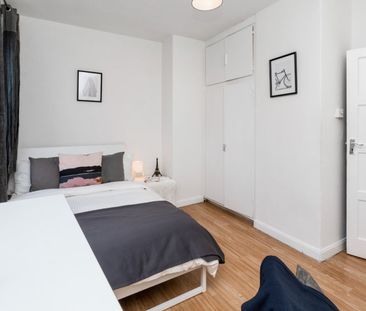 Room in a Shared Flat, Spicer House, E2 - Photo 1