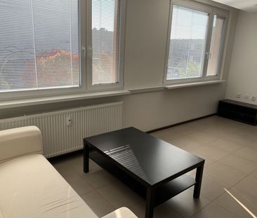 Pronájem bytu 1+kk • 36 m² bez realitkyTočitá , Praha - Krč - Photo 2