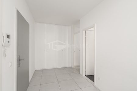 APPARTAMENTO DI 3.5 LOCALI CON VISTA LAGO - Photo 3