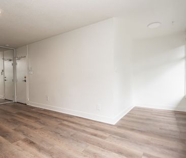 28 Maynard Avenue - Photo 2