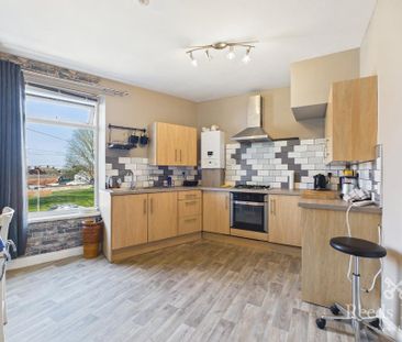 2 bedroom apartment to rent - Photo 6