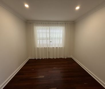 52 Glover Street, Dianella, WA 6059 - Photo 3