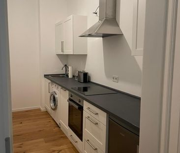 Traumhafte 2-Zimmer-Wohnung mit Balkon in Zentrumsnähe - Foto 1