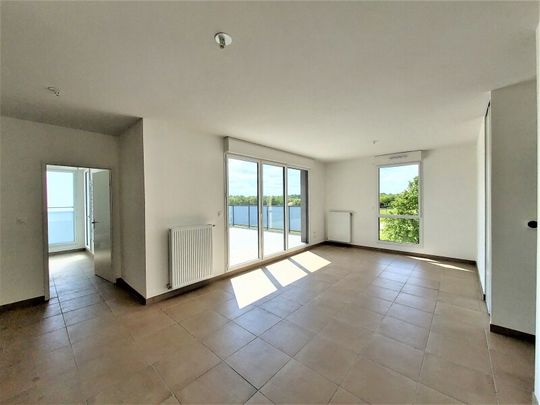 Location Appartement 2 pièces 50m² CORNEBARRIEU 31700 - Photo 1