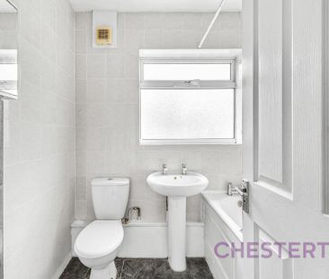 4 bedroom terraced house to rent - Photo 4