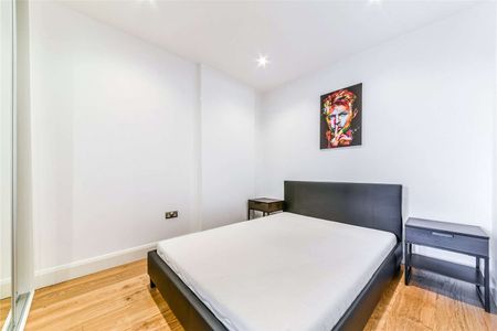 A brilliantly light and airy studio apartment situated on the 2nd floor of this striking development, located in this peaceful yet thriving area of London. - Photo 2