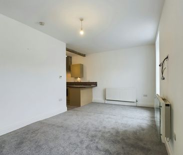 Duplex to rent on - Photo 5