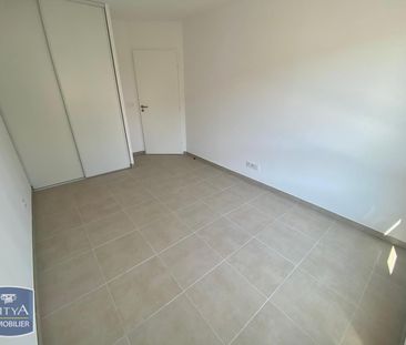 Location Appartement 3 pièces 56m² HYERES 83400 - Photo 4