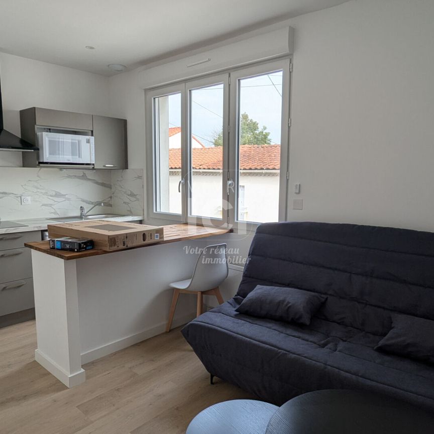 Location Appartement 1 pièce 17m² - Photo 1