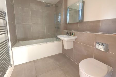 Spectrum House, Woking, Surrey, GU21 - Photo 5