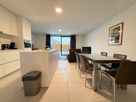 Appartement te huur - Foto 2