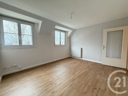 Location Appartement 2 pièces 44m² LA NEUVILLETTE 51100 - Photo 2