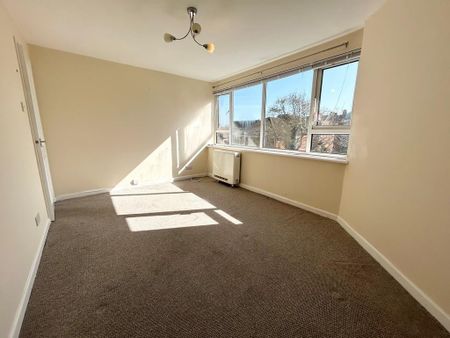 Seaford Court 14 Argyll Road, BH5, Bournemouth - Photo 3