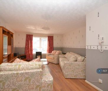 2 bedroom flat to rent - Photo 3