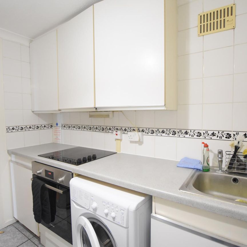 Vesage Court, London, EC1N - Photo 1