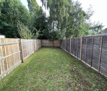 Elm Walk, Coventry, White Willow - Photo 2