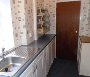 2 bedroom property to rent in Holywell - Photo 4