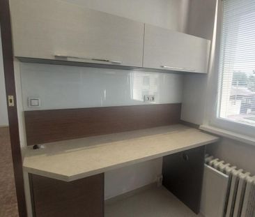 Pronájem bytu 2+1 44 m2 - Fotografie 5