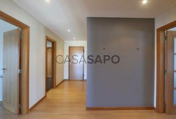 Apartamento T2 para alugar na Amadora