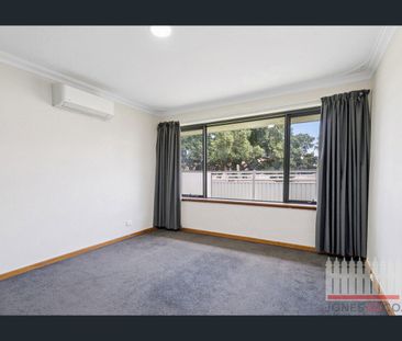 Charming Low Maintenance Home in a Prime Bassendean Location - 71 G... - Photo 3