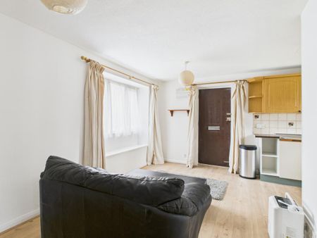 1 bedroom terraced house to rent - Photo 2