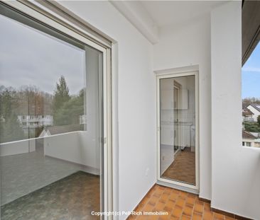 CHARAKTERVOLL: Gemütliche 2 Zimmerwohnung mit Loggia in Weiherfeld-... - Photo 5